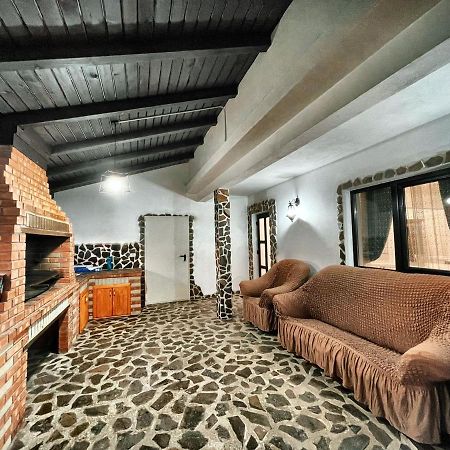 Casa Din Podirei Villa Capu Cimpului ภายนอก รูปภาพ