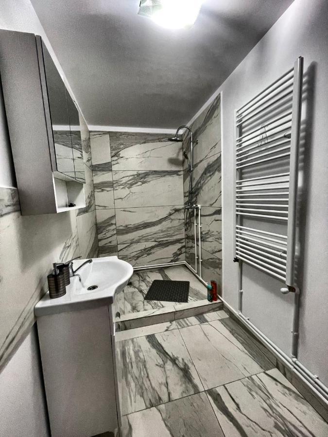 Casa Din Podirei Villa Capu Cimpului ภายนอก รูปภาพ